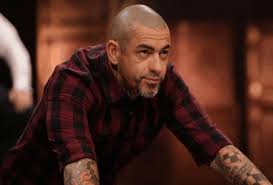 Segundo fontes fogaça realiza uma dieta restritiva,o que gerou o quadro de hipoglecemia, uma queda de taxas de açúcar no sangue. Henrique Fogaca Ataca E Ameaca Seguidores Apos Ser Detonado Por Video Rd1