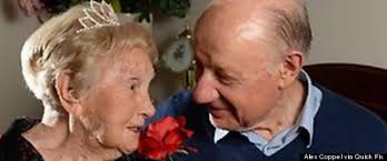 • source e´tendue a` distance nie (1) : Les Differents Ecarts D Age Et Stades De La Relation Amoureuse Le Fil D Ariane Du 09 11