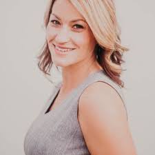 Elizabeth Downing, Associate