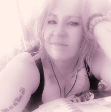 What time should we arrive at the Orlando airport?