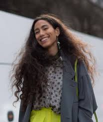 Y es que, tal y como nos cuenta latorre, existen dos secretos infalibles para restar volumen a este tipo de cabellos: Como Quitar Volumen Al Cabello Abundante 4 Claves Eficaces