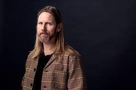 Taget från värvet avsnitt 101. Kristoffer Triumf Om Hur Han Blev Varvet Acast Ser Till Att Podcast Tas Pa Allvar Cafe Se