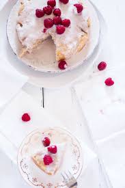 Für 1 springform (26cm durchmesser) 220g helle glutenfreie mehlmischung auf maisbasis oder 250g helle glutenfreie mehlmischung auf reis/kartoffelbasis. Backen Mit Maismehl Veganer Zuckerfreier Und Glutenfreier Kokoskuchen