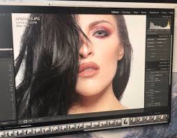 Ariel Vega (@arielvegalove)