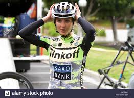 If denk doesn't need me i'll be the first person to find a team that does. Katarina Sagan Die Vorbereitung Fur Eine Gruppe Fahrt An Der Amgen Tour Von Kalifornien In San Diego 2016 Stockfotografie Alamy