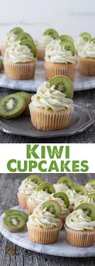 Kiwi Cupcakes The First Year Nourriture Delicieuse Gateaux Et Desserts Cuisine Et Boissons