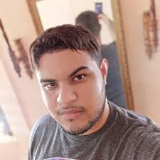 Adrián Abascal (@adrian.abascal) • Threads, Say more