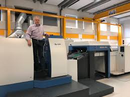 Tung lim, tom lim, mandy lim, tung l kang, kang lyn, tom im. Scanmould Reports Benefits Of Rotary Die Cutting For Iml Labels Labeling