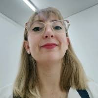 40+ "Laura Laporte" profiles