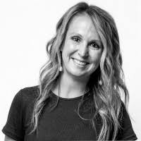 50+ "Shauna M." profiles