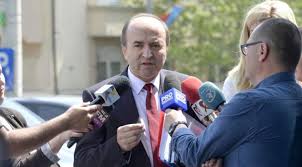 click pe imagine pentru a vedea articolul