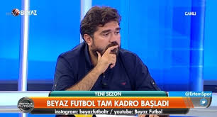 Rasim ozan kütahyalı, 30 nisan 1981 tarihinde i̇zmir'de doğmuştur. Rasim Ozan Kutahyali Beyaz Futbol A Geri Dondu Bosnaklar Beyaz Tv Ye Tepki Yagdirdi