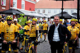 Team rynkeby is an international charity cycling team. Danemark Statt Paris Der Nordschleswiger