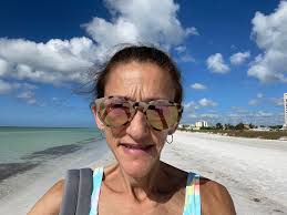 Happy Friday Wishes in Sarasota