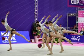 Le farfalle azzurre sul gradino più alto del podio a pesaro. Pin Su Farfalle