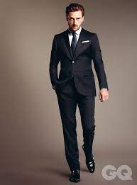 Find the perfect homme noir en costume stock photos and editorial news pictures from getty images. Tout Ce Qu Il Faut Savoir Pour Bien Choisir Un Costume Gq France