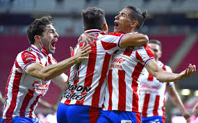 Monterrey and chivas guadalajara are 2 of the leading football teams in america. Chivas Vs Monterrey 3 1 El Rebano Remonta Con Polemica A Rayados Mediotiempo