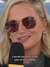 Amy Lor's Instagram, Twitter & Facebook