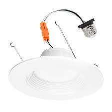 It has an aluminum heatsink for efficient heat dissipation, and a state of the art led driver which gives it excellent dimming performance. Led Recessed Lighting Kit For 5 To 6 Cans Retrofit Led Downlight W Baffle Trim 60 Watt Equivalent Dimmable 900 Lumens Super Bright Leds