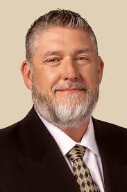 McBride welcomes Kevin Mason, PA-C, to Dr. Winston Fong's orthopedic spine  practice. Kevin is an outstanding professional with more than 20 years of  experience in orthopedic medicine. He is highly regarded in