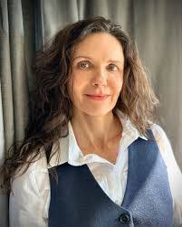 Krista Meeks's Instagram, Twitter & Facebook