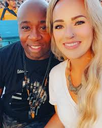 Moe Orr (@moethehsnarrative) • Instagram photos and videos