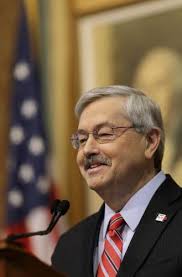 Emails show the wide differences between sides