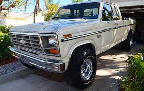 1985 White Ford F150 Original Patina Paint 15x10 Pro Comps 33x12 All Terrains 4 Lift Ford Trucks Ford Pickup 4x4 Trucks