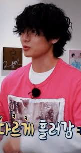 Those with curls know it actually takes a village of products and various tricks to get it right. T As In Troy No Gabriella T As In Taehyung S Cur Tumbex