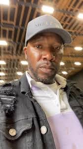 Dujuan Day's Instagram, Twitter & Facebook