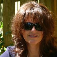 April Barrow (aprilpeaches)