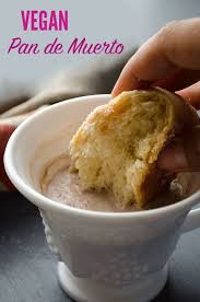 Vegan Day Of The Dead Bread Pan De Muerto A Very Traditional Mexican Recipe With A Vegan Twist Veg Vegan Mexican Recipes Mexican Food Recipes Vegan Mexican