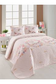 Kapitone Yatak Ortusu Seti Cift Kisilik Unicornlar Pembe Komsu Magazalari Giyim Ve Kozmetige Dair Her Sey