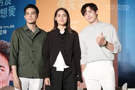 Witthaya thongyooyong (as vithaya thongyuyong). Eng Trans Brother Of The Year 2pm Nichkhun And The Main Casts Came To Taiwan To Promote Promising Fans 3 Year Long Stay Interview And Article 2pm Junho