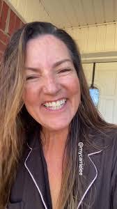 Carrie Miles's Instagram, Twitter & Facebook