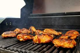 How to cook chicken thighs and legs on the grill. Dxa3vcxpm7mowm