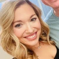 Joanne Billings's Instagram, Twitter & Facebook