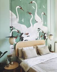 We Re Sleeping In Today Om Helemaal Verliefd Op Te Worden De Slaapkamer Van Timlabenda Met Het Nogal Toffe Gucci Beh Fresh Bedroom Bedroom Green Home Decor