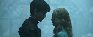 A teen (asa butterfield) discovers a secret refuge on an island where children have special powers and hidden enemies. Die Insel Der Besonderen Kinder Die Exklusiven Ersten Bilder Zur Bestseller Adaption Von Tim Burton Miss Peregrine Eva Green Kummert Sich Um Die Kinder Filmstarts De