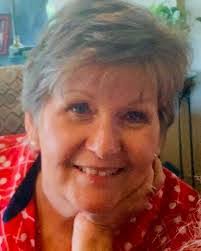 Donna Noel's Instagram, Twitter & Facebook