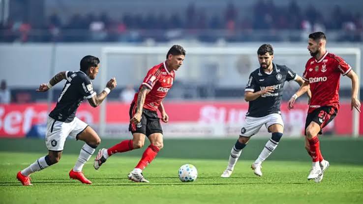 Flamengo vence o Remo e assume lideran&ccedil;a provis&oacute;ria do Brasileir&atilde;o