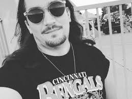 Jonny Gray (@jonnygraymusic) • Instagram photos and videos