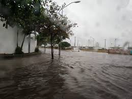 Mapas do tempo para todas as regiões de portugal: Chuva Alaga Diversas Ruas Em Cabo Frio Folha Dos Lagos