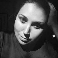 Anna Hatch (annachatch)