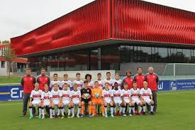 Hier findest du alle spieltermine vom vfb stuttgart als terminserie (kalender) zum abonnieren mit deinem persönlichen kalender. Vfb Stuttgart Sve Trier U13 Cup