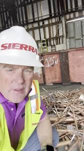 Robert Huntsinger's Instagram, Twitter & Facebook