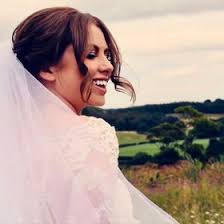 Beverley Harrison (missbee90)