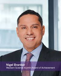 Computer Science alum Larry Schecter continues to forge connections at  Western. With his generous gift, the business executive