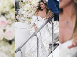 Check spelling or type a new query. Heidi Klum Neue Fotos Von Ihr Im Brautkleid Und Diese Details Sehen Wir Erst Jetzt Bunte De
