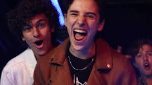 Jbot & Tuti, Simon Trujillo